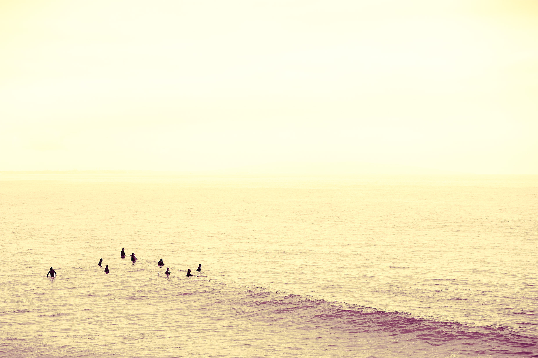 Surfers_Malibu_Surf_Ocean